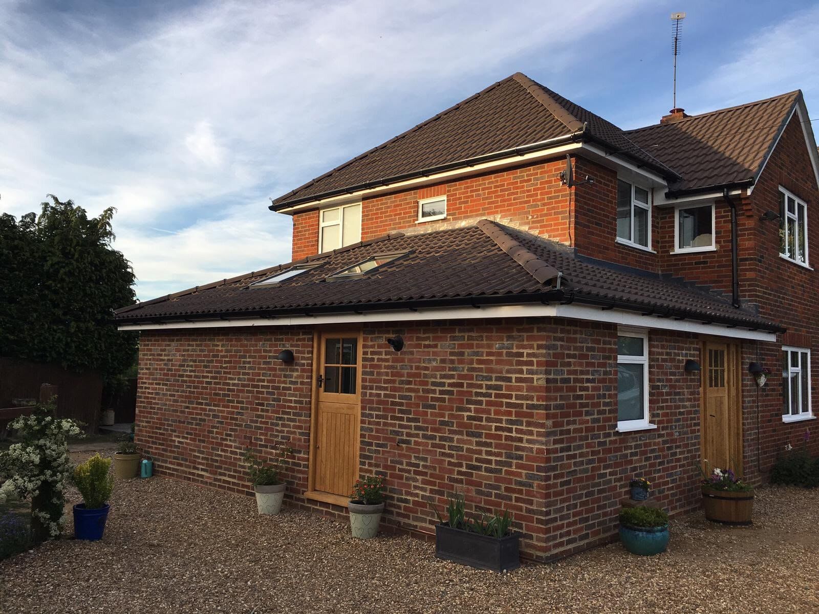 Double-storey side extension